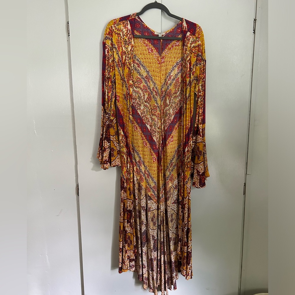 Umgee ruffled long boho kimono / duster M